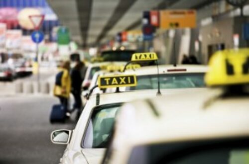 Article : Un taxi berlinois un peu trop blanc